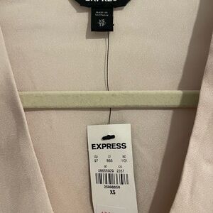 Women’s Express Top